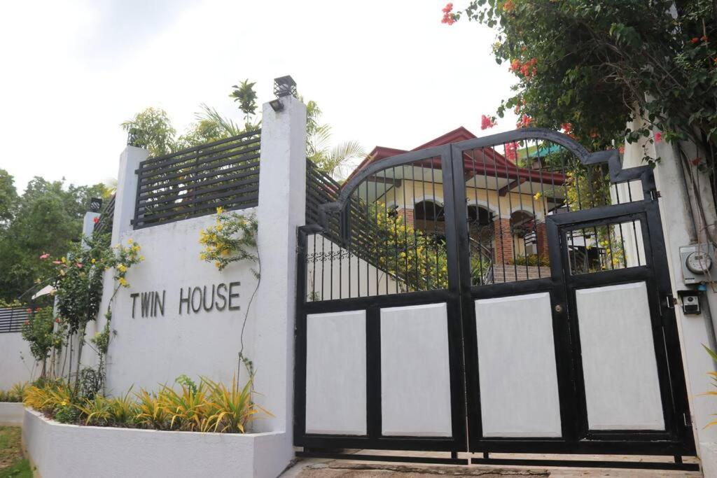 Twin House Villa Coron Exterior foto